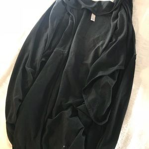 Lululemon Black poncho/ cape